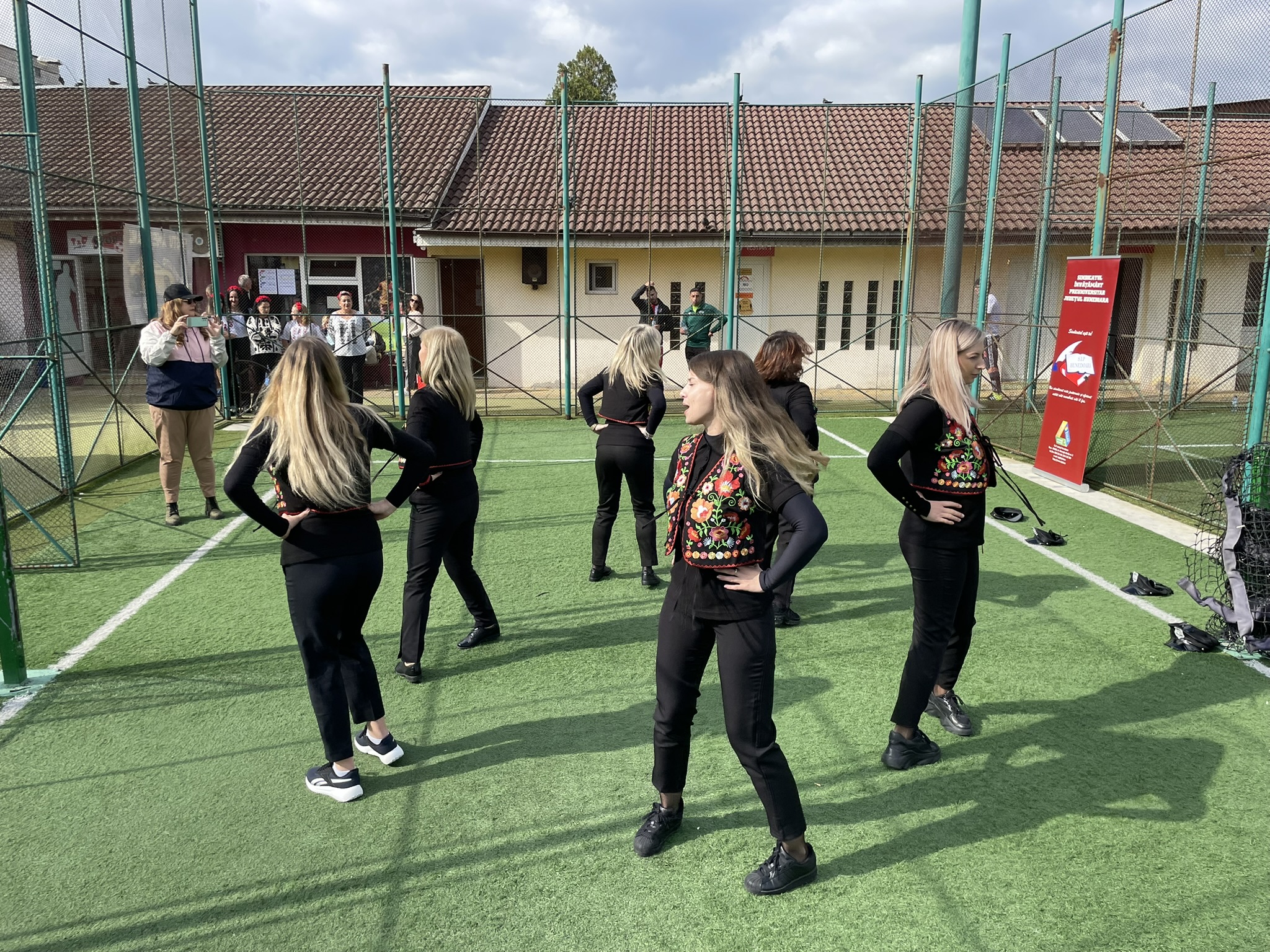 Extensia = image/jpeg, Dimensiunea = 1627219 octeți