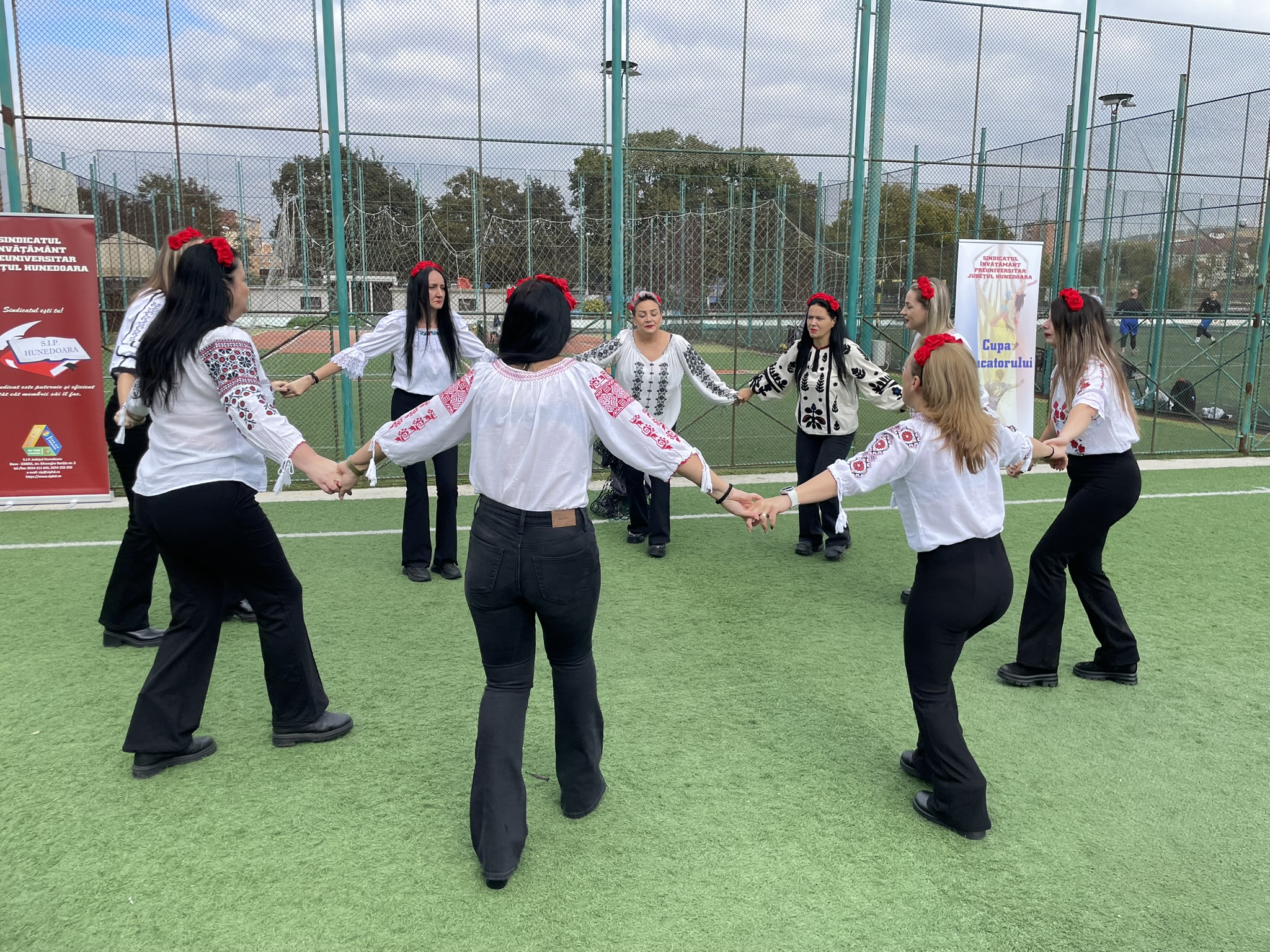 Extensia = image/jpeg, Dimensiunea = 1543318 octeți