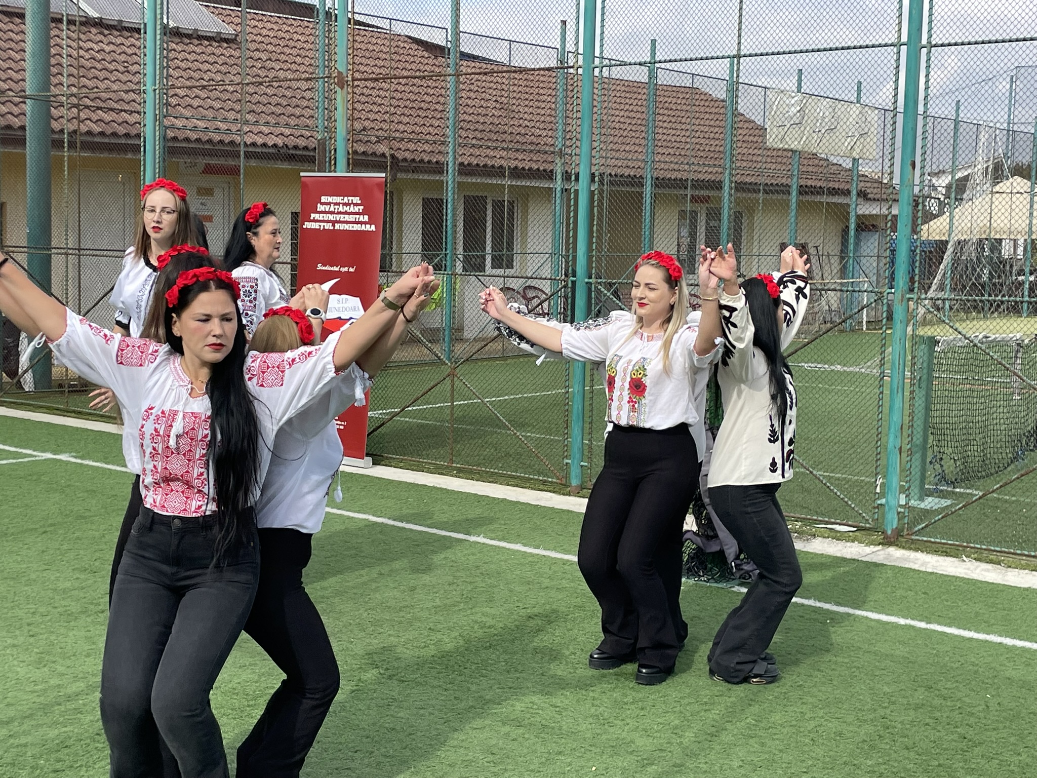 Extensia = image/jpeg, Dimensiunea = 1349047 octeți