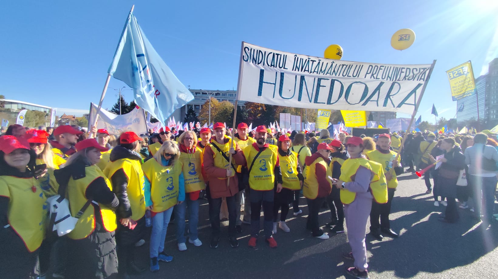 Extensia = image/jpeg, Dimensiunea = 188271 octeți