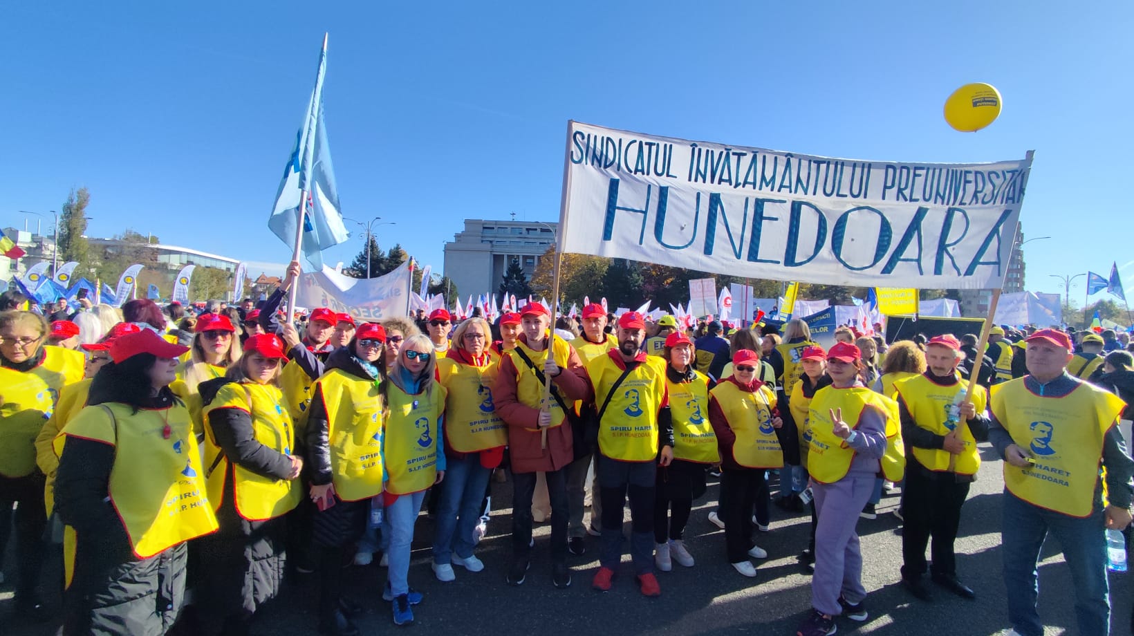 Extensia = image/jpeg, Dimensiunea = 206848 octeți